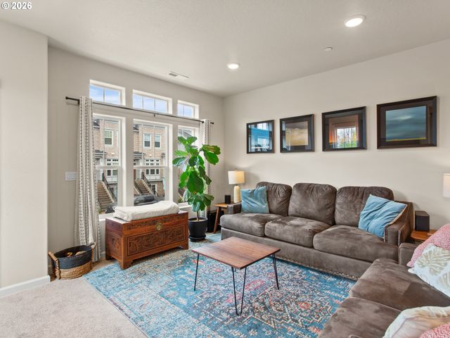 11372 Sw MONT BLANC St, Wilsonville, OR 97070