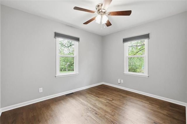 11306 E 49th Street, Kansas City, MO 64133