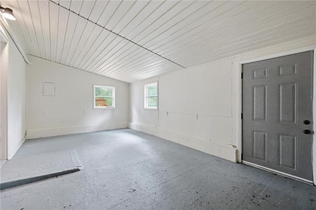 11306 E 49th Street, Kansas City, MO 64133