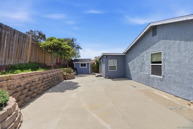 11366 Camarosa circle, San Diego, CA 92126