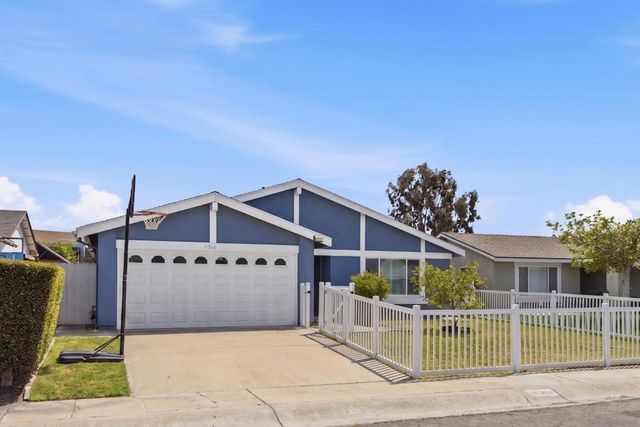11366 Camarosa circle, San Diego, CA 92126