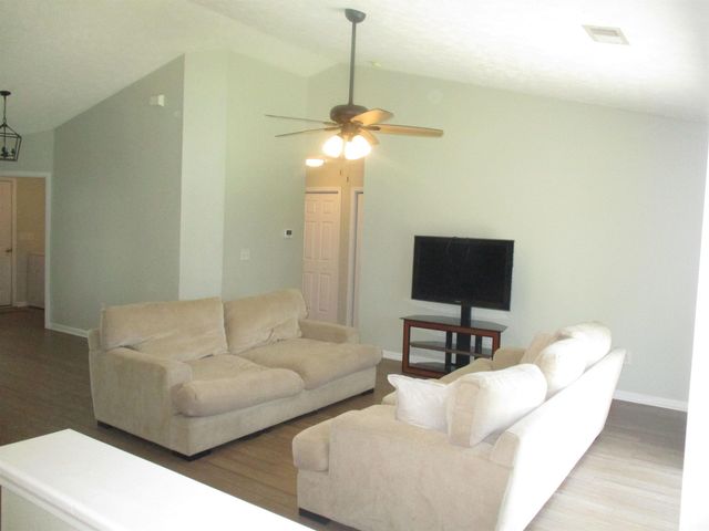 112 Centennial Circle, Myrtle Beach, SC 29579