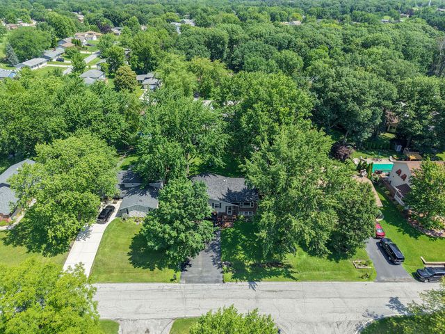 4289 Park Place, Crown Point, IN 46307