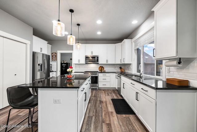 3752 N Shelburne Lp, Post Falls, ID 83854