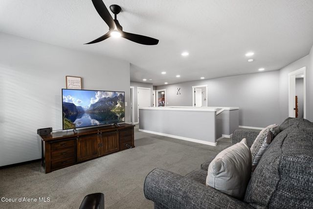 3752 N Shelburne Lp, Post Falls, ID 83854