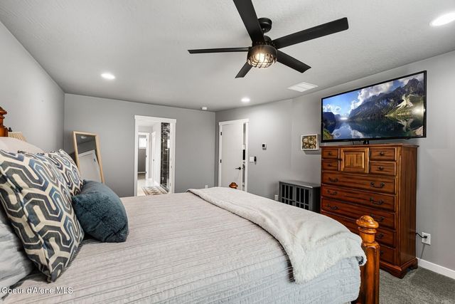 3752 N Shelburne Lp, Post Falls, ID 83854