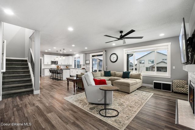 3752 N Shelburne Lp, Post Falls, ID 83854