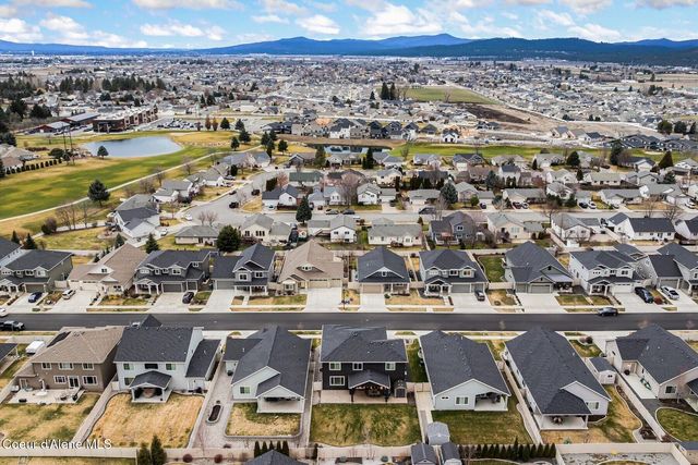 3752 N Shelburne Lp, Post Falls, ID 83854