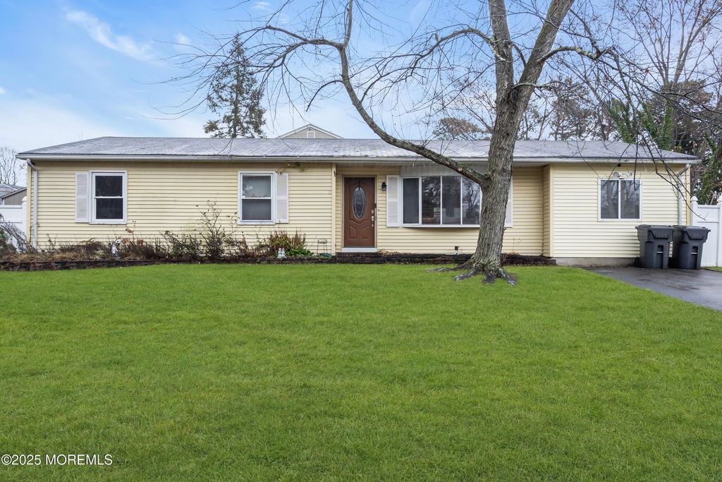 267 Emerald Drive, Brick, NJ 08723