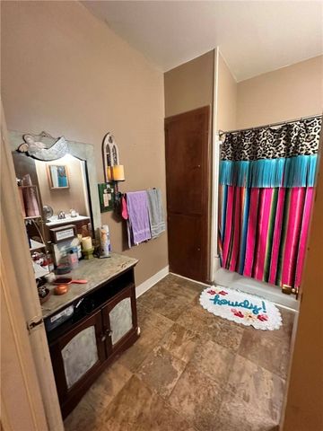 629 W Yoakum Ave, Kingsville, TX 78363