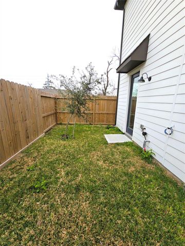 3206 Bostic Street, Houston, TX 77093