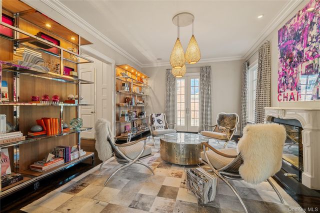 8 Serenite Lane, Muttontown, NY 11791