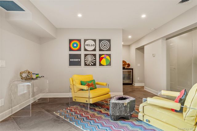 8 Serenite Lane, Muttontown, NY 11791