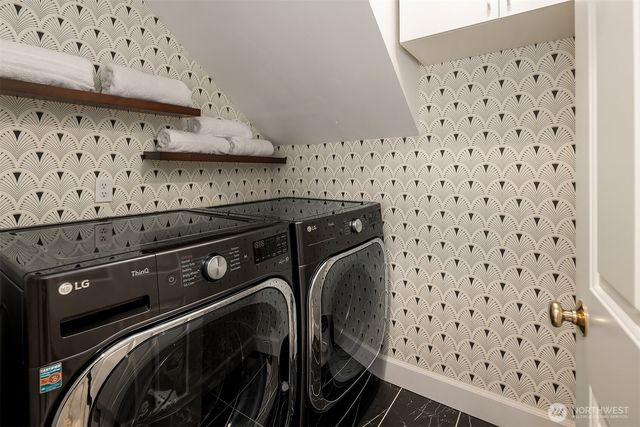 16255 SE 66th St, Bellevue, WA 98006