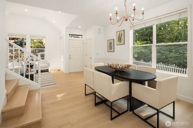 16255 SE 66th St, Bellevue, WA 98006