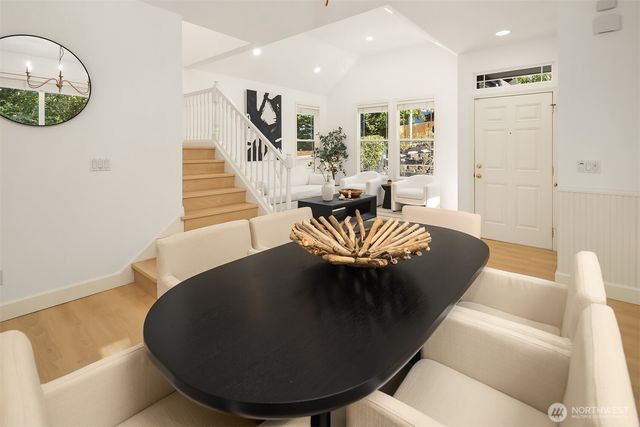 16255 SE 66th St, Bellevue, WA 98006