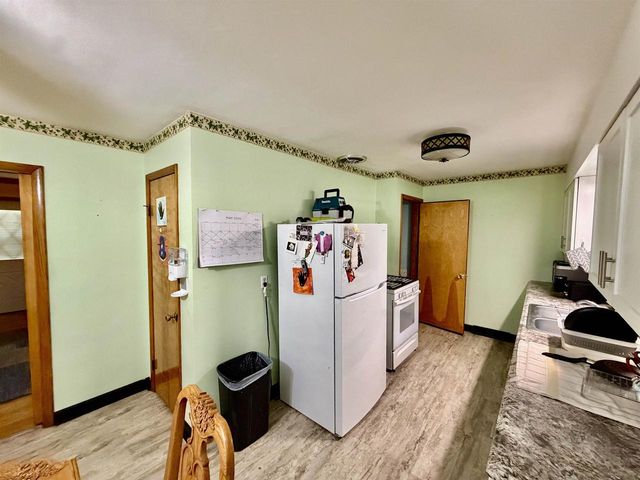 265 E Memorial Drive, Janesville, WI 53545