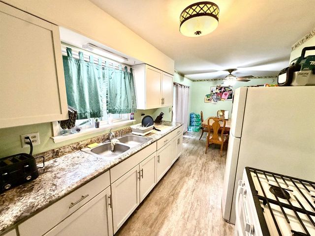 265 E Memorial Drive, Janesville, WI 53545