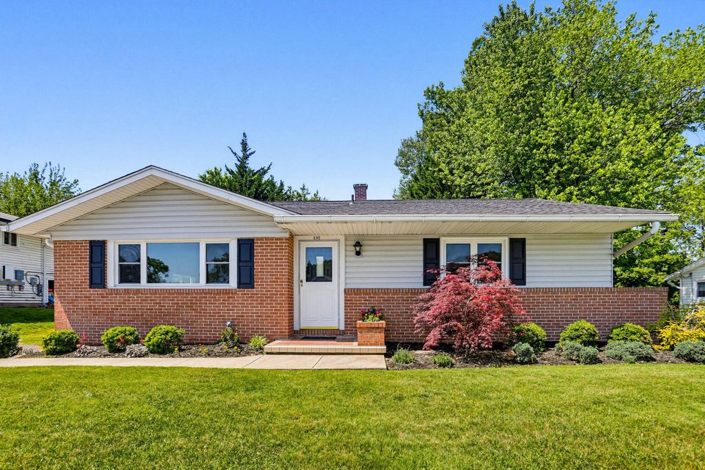 8145 SCOTTS LEVEL RD, Pikesville, MD 21208
