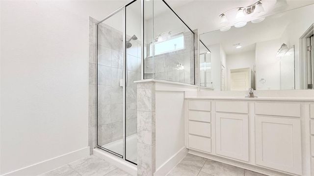 600 Golden Glory RD, Leander, TX 78641