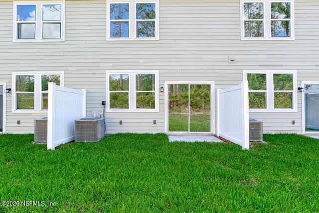 162 BRAZIL NUT Circle, Jacksonville, FL 32218