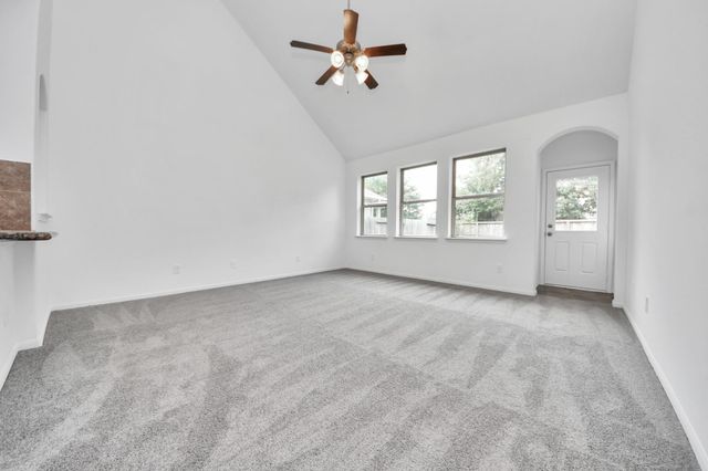 10606 Sun River Falls Drive, Humble, TX 77396
