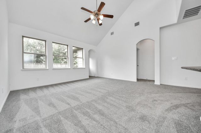 10606 Sun River Falls Drive, Humble, TX 77396