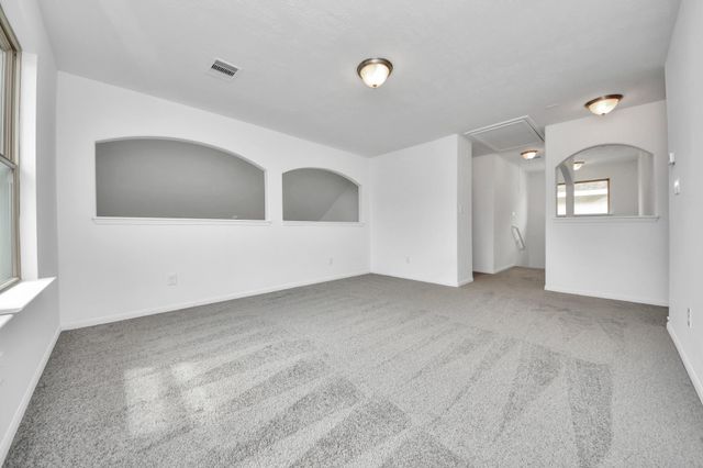 10606 Sun River Falls Drive, Humble, TX 77396