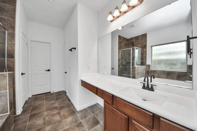 10606 Sun River Falls Drive, Humble, TX 77396