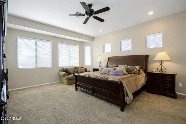 2011 W SPUR Drive, Phoenix, AZ 85085