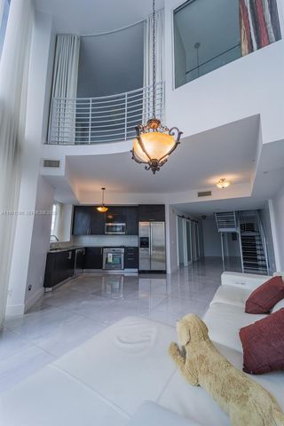 60 SW 13th St 3424, Miami, FL 33130