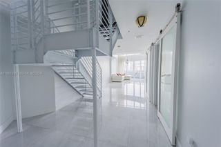 60 SW 13th St 3424, Miami, FL 33130