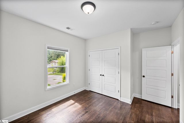 240 Stone Avenue, Woodruff, SC 29388