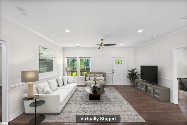 240 Stone Avenue, Woodruff, SC 29388