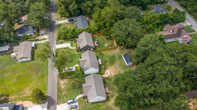 240 Stone Avenue, Woodruff, SC 29388