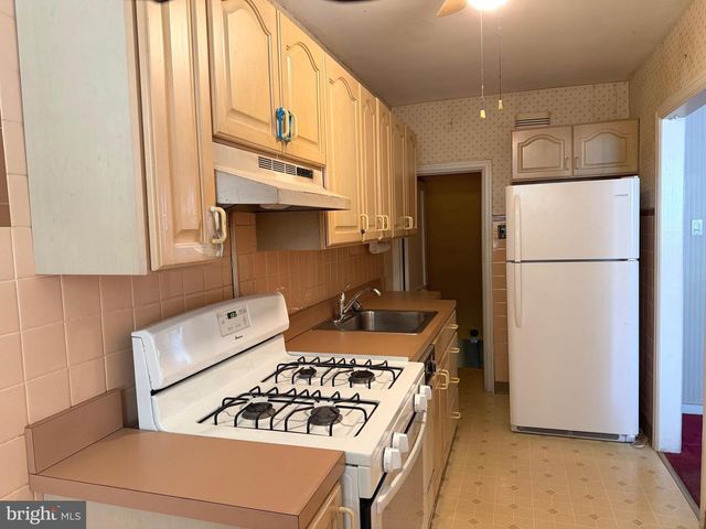 6620 REVERE ST, Philadelphia, PA 19149