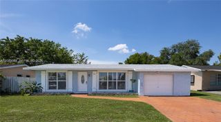 8350 NW 27th Place 0, Sunrise, FL 33322