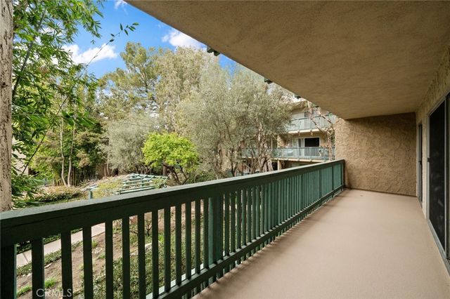 576 N Bellflower Boulevard 236, Long Beach, CA 90814