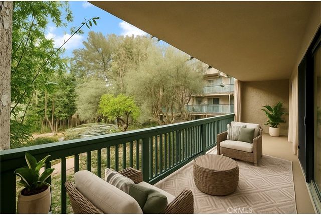 576 N Bellflower Boulevard 236, Long Beach, CA 90814