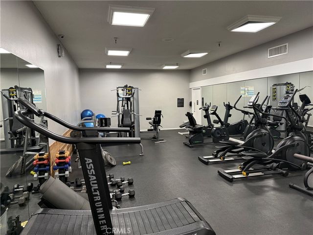 576 N Bellflower Boulevard 236, Long Beach, CA 90814