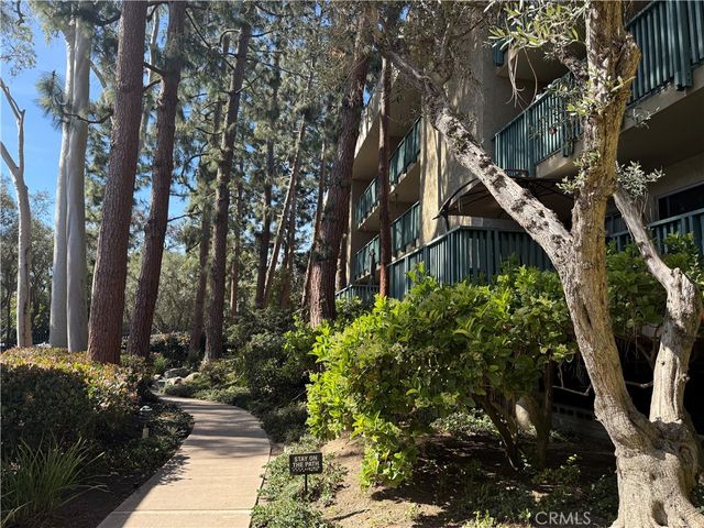 576 N Bellflower Boulevard 236, Long Beach, CA 90814