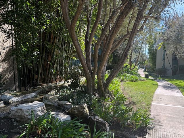 576 N Bellflower Boulevard 236, Long Beach, CA 90814