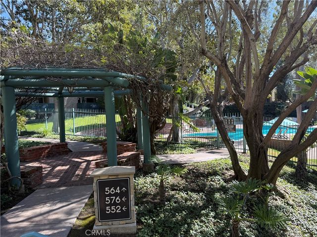 576 N Bellflower Boulevard 236, Long Beach, CA 90814