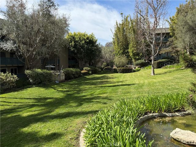 576 N Bellflower Boulevard 236, Long Beach, CA 90814