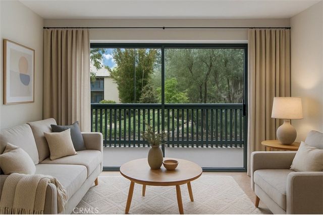 576 N Bellflower Boulevard 236, Long Beach, CA 90814