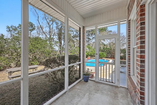 1417 Eagle Landing Boulevard, Hanahan, SC 29410