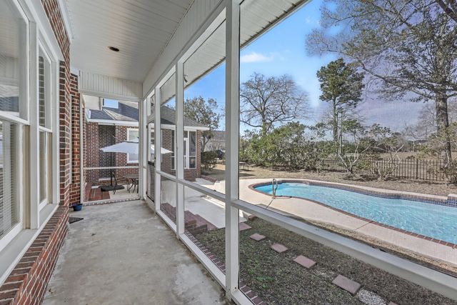 1417 Eagle Landing Boulevard, Hanahan, SC 29410