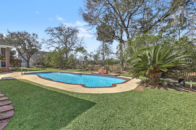 1417 Eagle Landing Boulevard, Hanahan, SC 29410