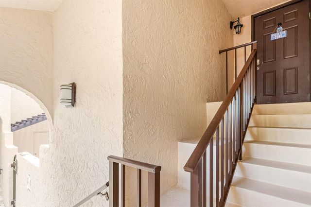 210 Captains Walk 711, Delray Beach, FL 33483