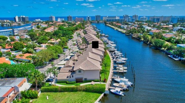 210 Captains Walk 711, Delray Beach, FL 33483